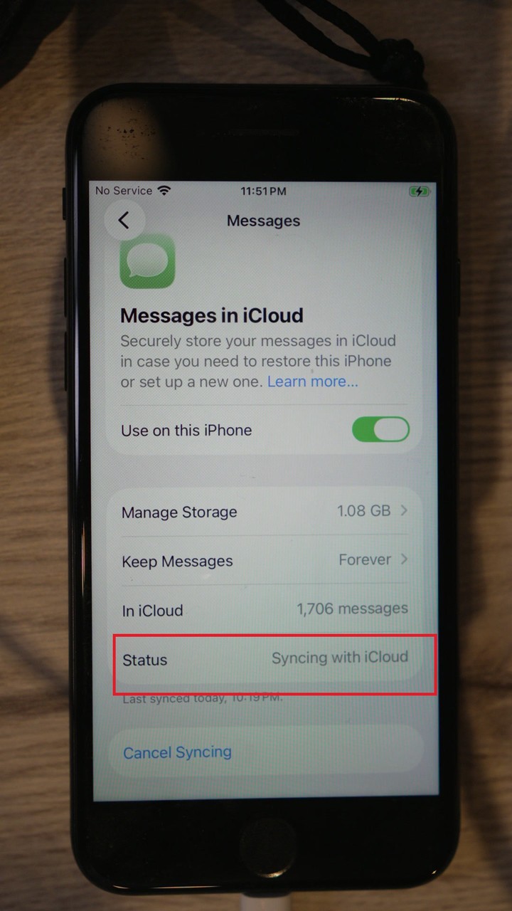 Messages syncing with iCloud