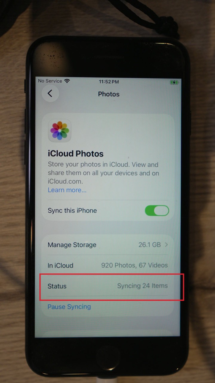 iCloud Photos syncing